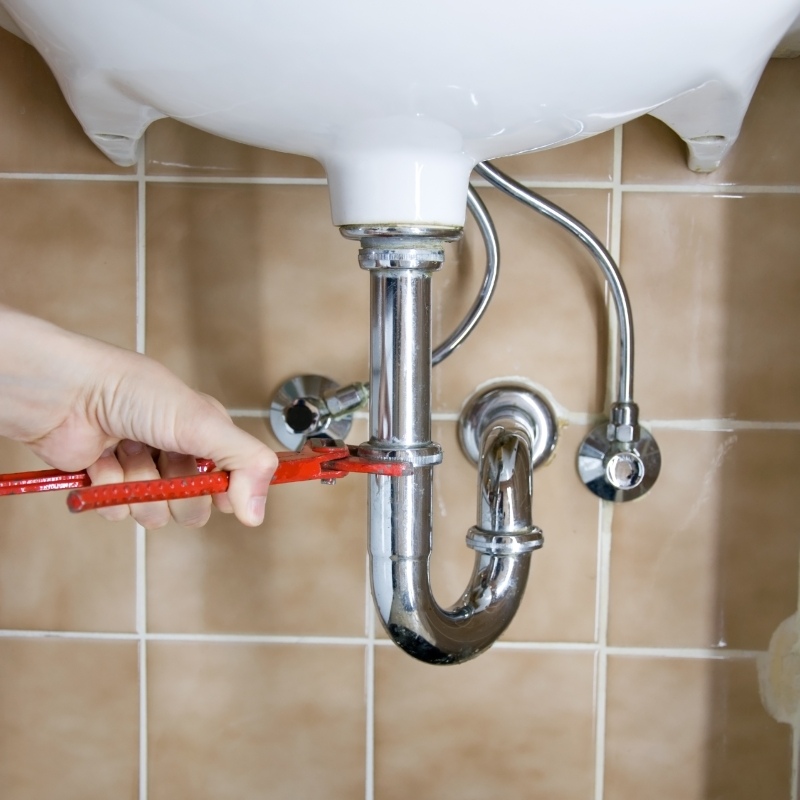 High-pressure drain jetting in Longfield