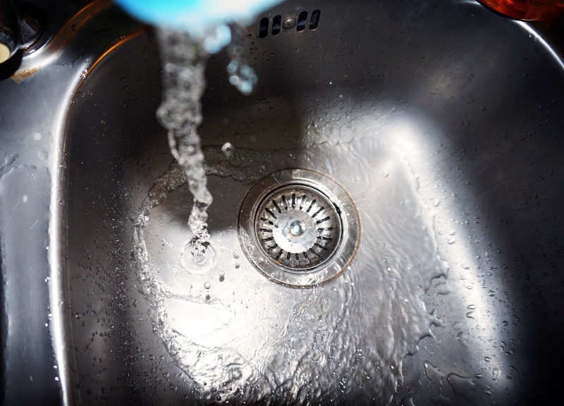 Tap repair in Longfield
